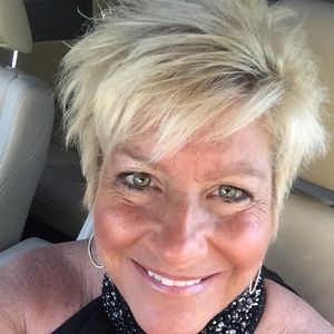 Meet your Posher, Sheri
